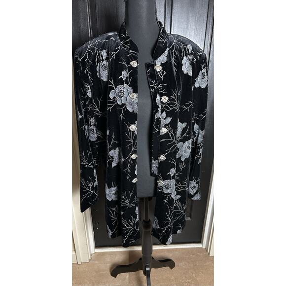 JBS LTD women’s Velvet Black Jacket Size XL Long Sleeve winter Holiday party - Picture 4 of 10